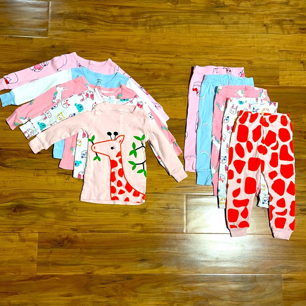 Carter’s snug fit jammies. 12M